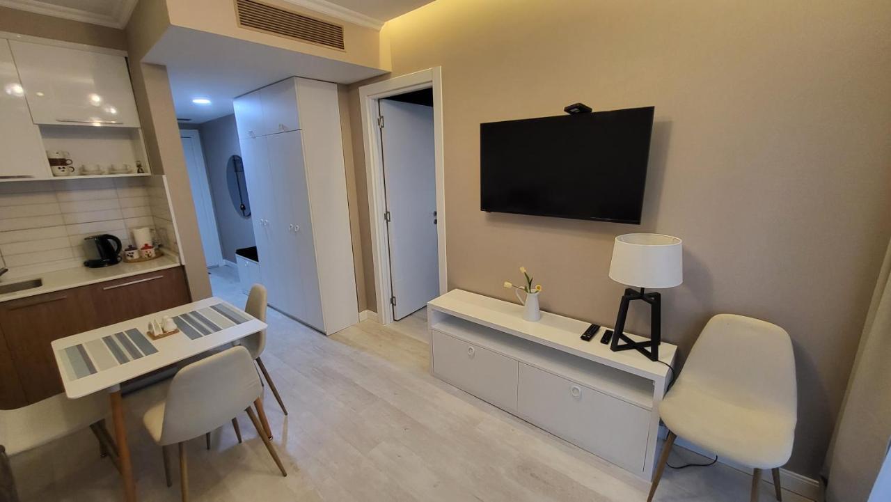 Holiday Apartments Batumi Exterior photo