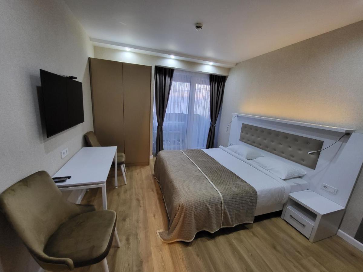 Holiday Apartments Batumi Exterior photo